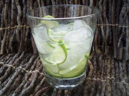 Caïpirinha au citron - Apéritif brésilien