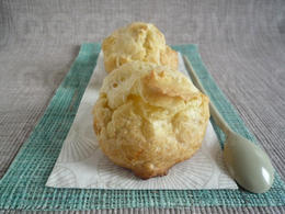 Gougères fourrées à la sauce mornay