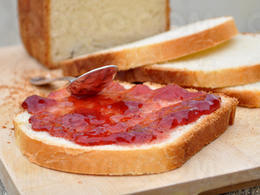 Pain de mie à la machine à pain