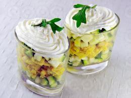 Verrines de poulet au curry et courgettes