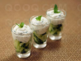Verrines concombre, menthe et ricotta