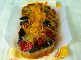 Croque piquante au pain de campagne
