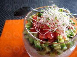Verrines de mousse d'avocat au crabe