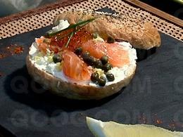 Bagels new-yorkais garnis au saumon fumé