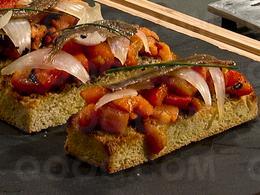 Crostini de légumes grillés, truffe et anchois