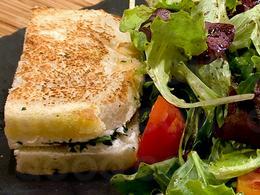 Salade de chèvre chaud façon club