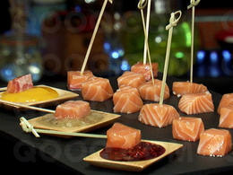 Sucettes de saumon et ses vinaigrettes 
