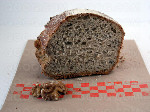 Walnut Bread