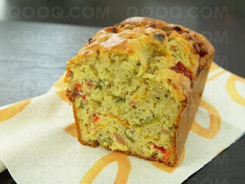 Cake aux poivrons et aux lardons